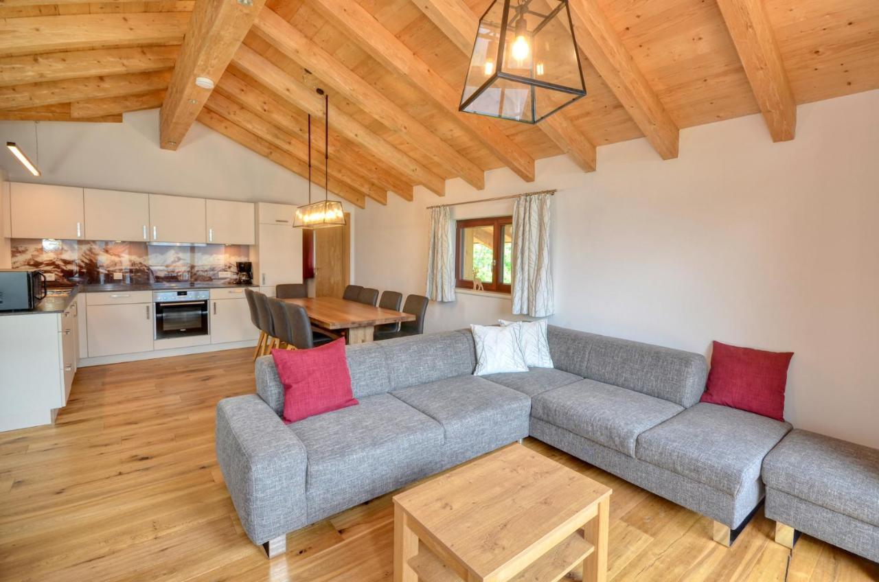 Ski-In Ski-Out Chalet Maiskogel "Bergli" - By Alpen Apartments Капрун Экстерьер фото