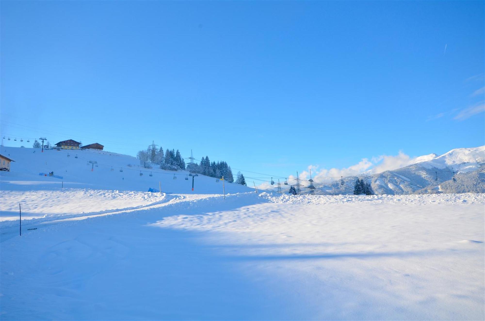 Ski-In Ski-Out Chalet Maiskogel "Bergli" - By Alpen Apartments Капрун Экстерьер фото