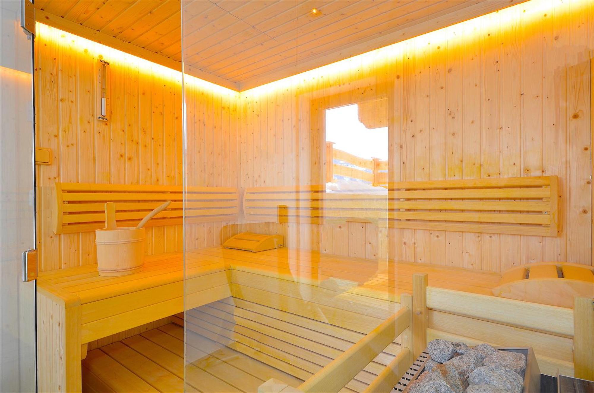 Ski-In Ski-Out Chalet Maiskogel "Bergli" - By Alpen Apartments Капрун Экстерьер фото