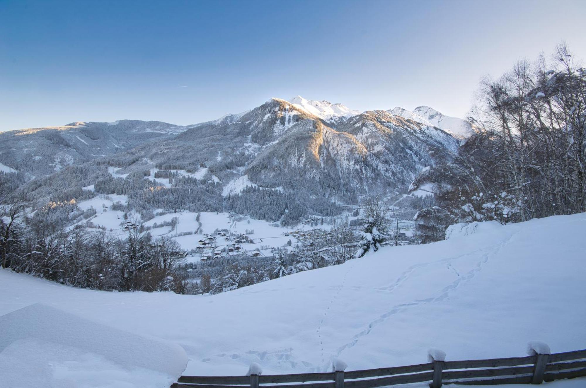Ski-In Ski-Out Chalet Maiskogel "Bergli" - By Alpen Apartments Капрун Экстерьер фото